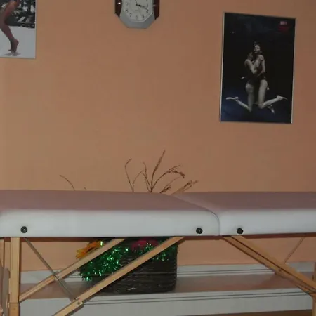 Apartament Feels Like 