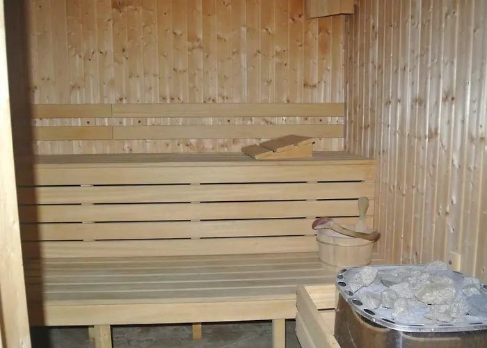 Apartment Feels Like 